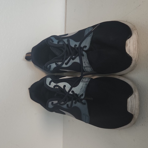 Nike Roshe Run Hyperfuse - Picture 4 of 6